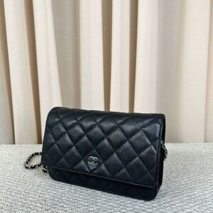 Chanel Women Pre-Loved Bag Very Good Condition